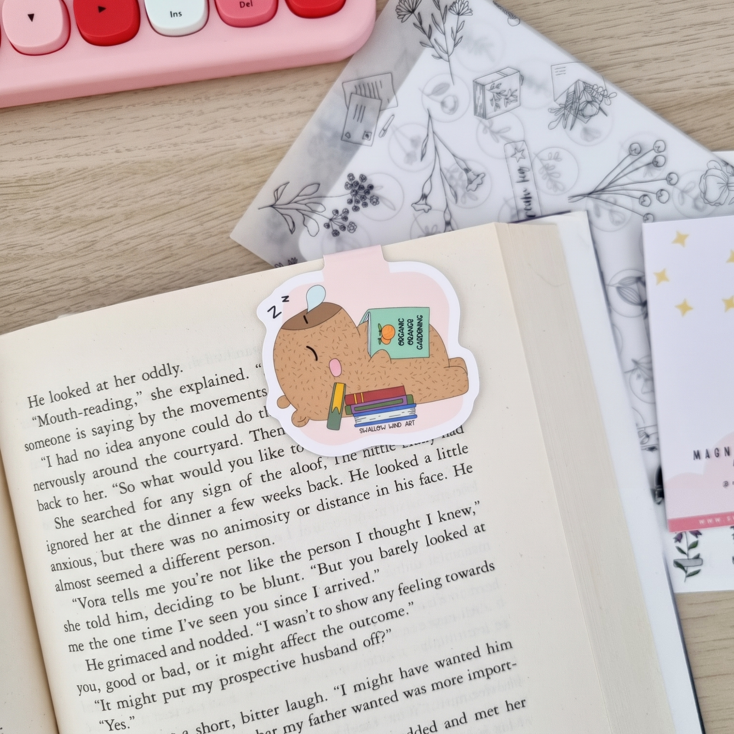 Magnetic Bookmark - Capybara's Cozy Corner